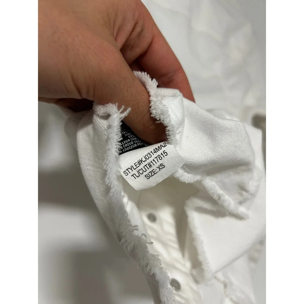 KUT from the Kloth Kara White Denim Jacket Raw Hem KJ0314MA2 Womens XS